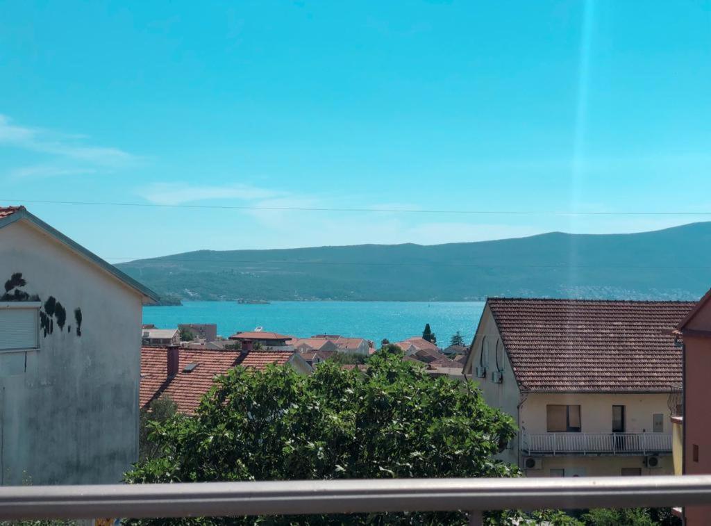 Apartmani Cupara Тиват Екстериор снимка