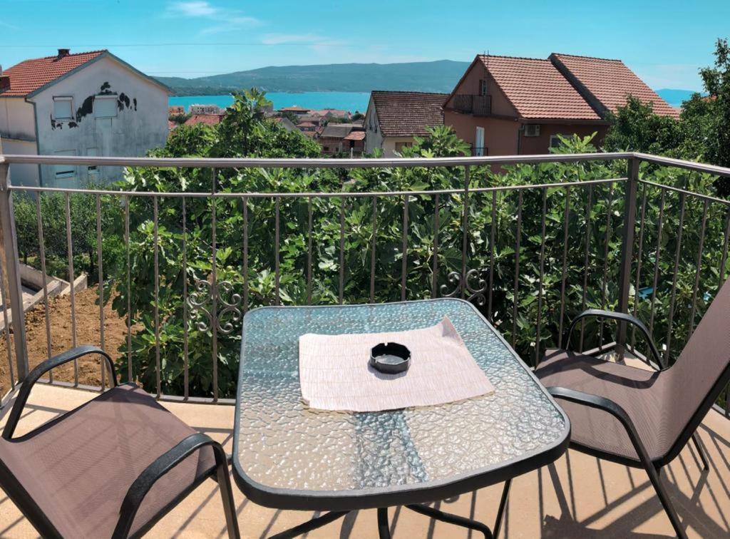 Apartmani Cupara Тиват Екстериор снимка
